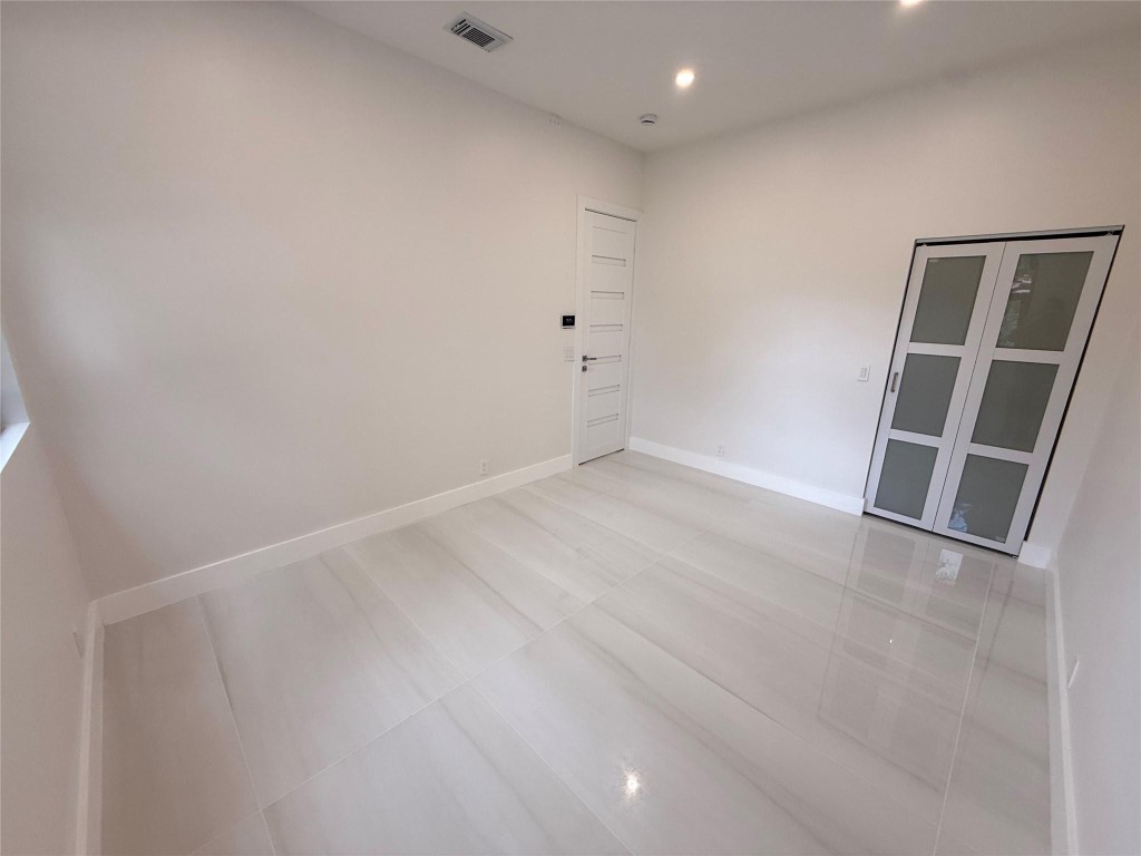 Groves Park Ph II 165-23 - Residential