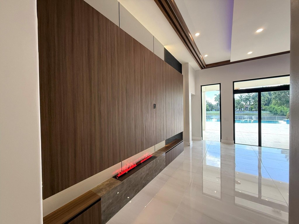 Groves Park Ph II 165-23 - Residential