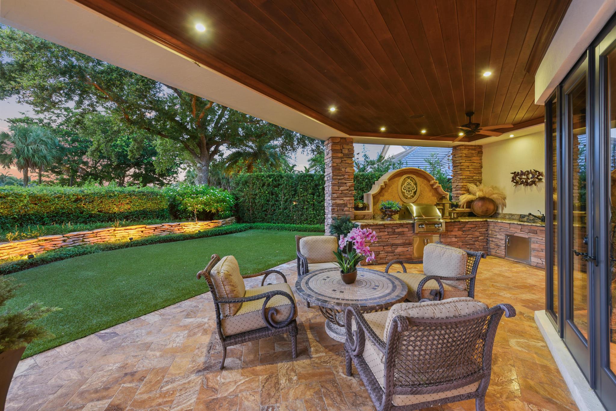 ST ANDREWS COUNTRY CLUB - Residential