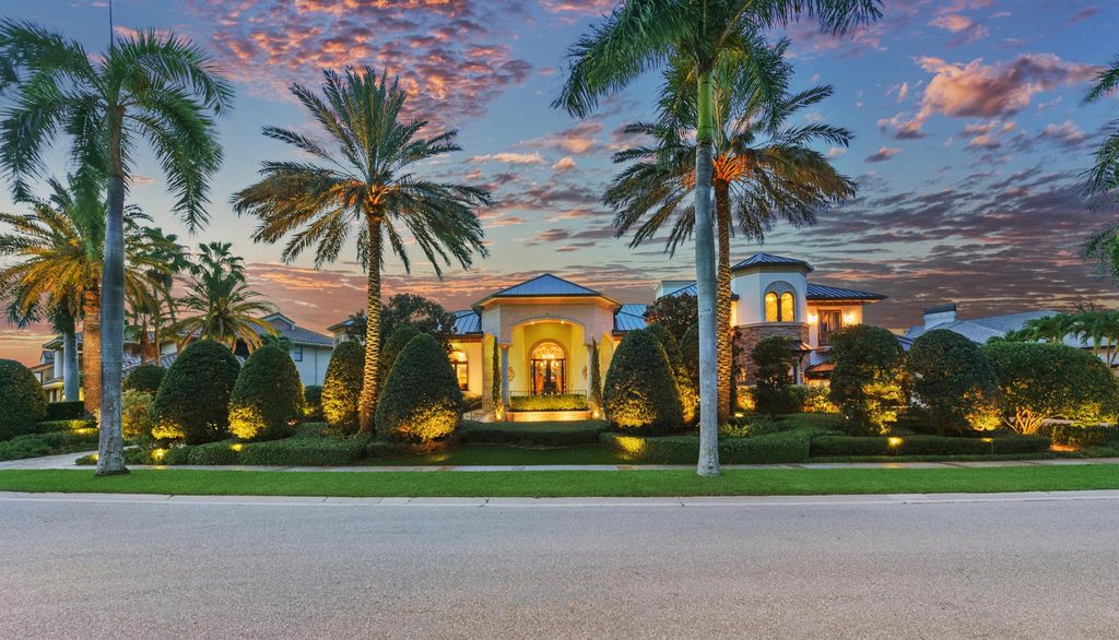 Photo of 7131 Ayrshire Lane, Boca Raton, FL 33496 (MLS # R11116306)