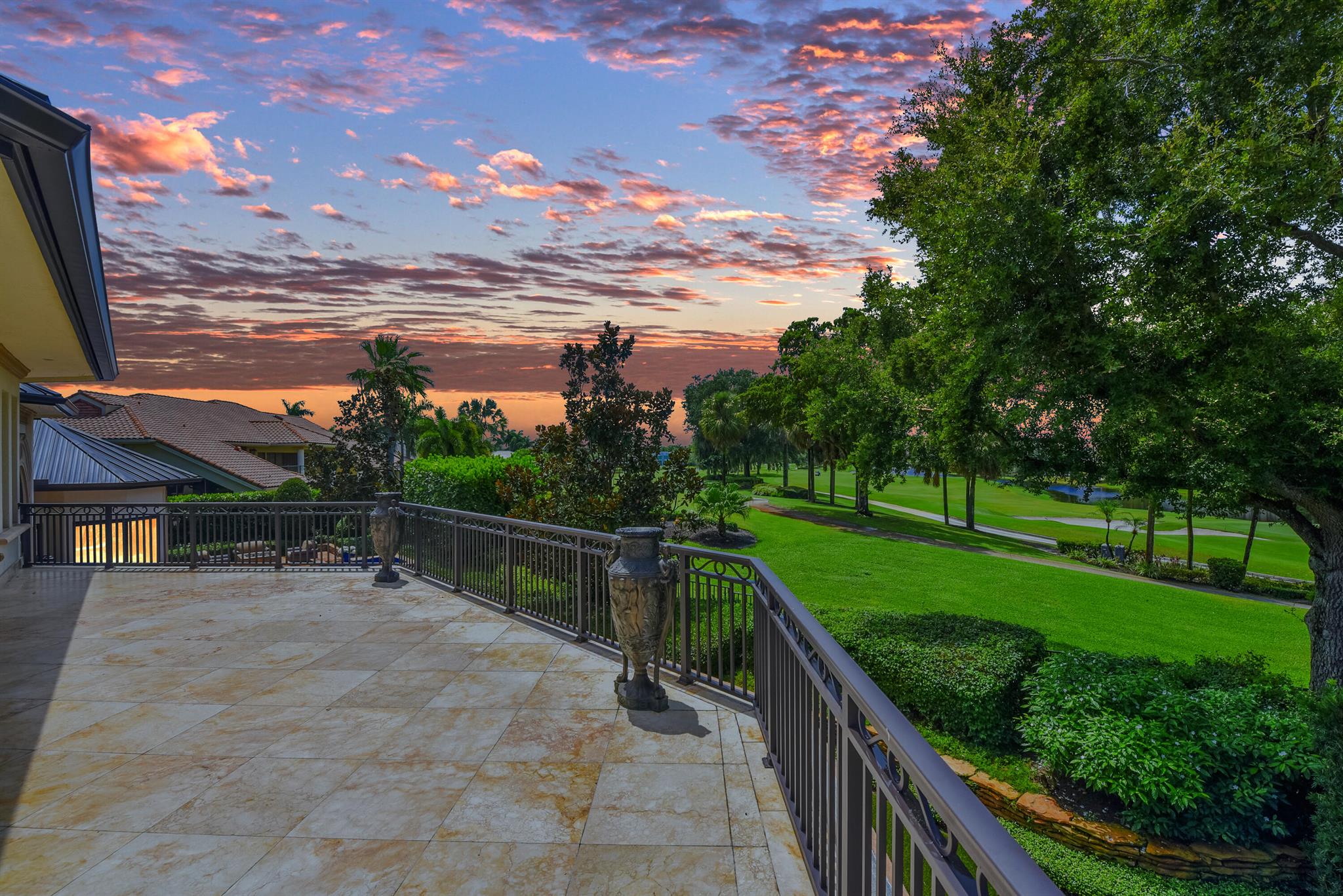 ST ANDREWS COUNTRY CLUB - Residential