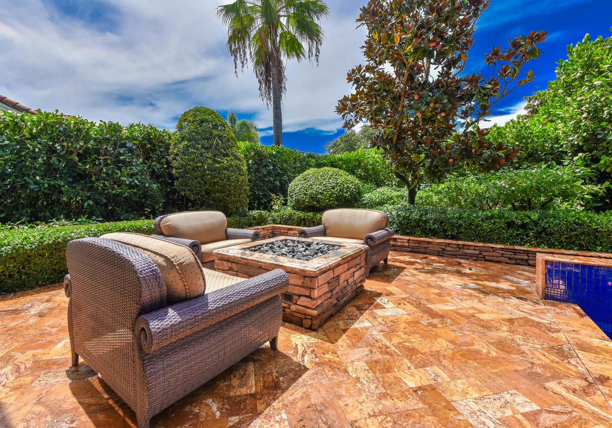 ST ANDREWS COUNTRY CLUB - Residential