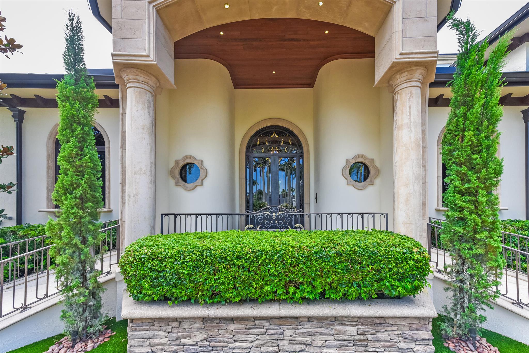 ST ANDREWS COUNTRY CLUB - Residential