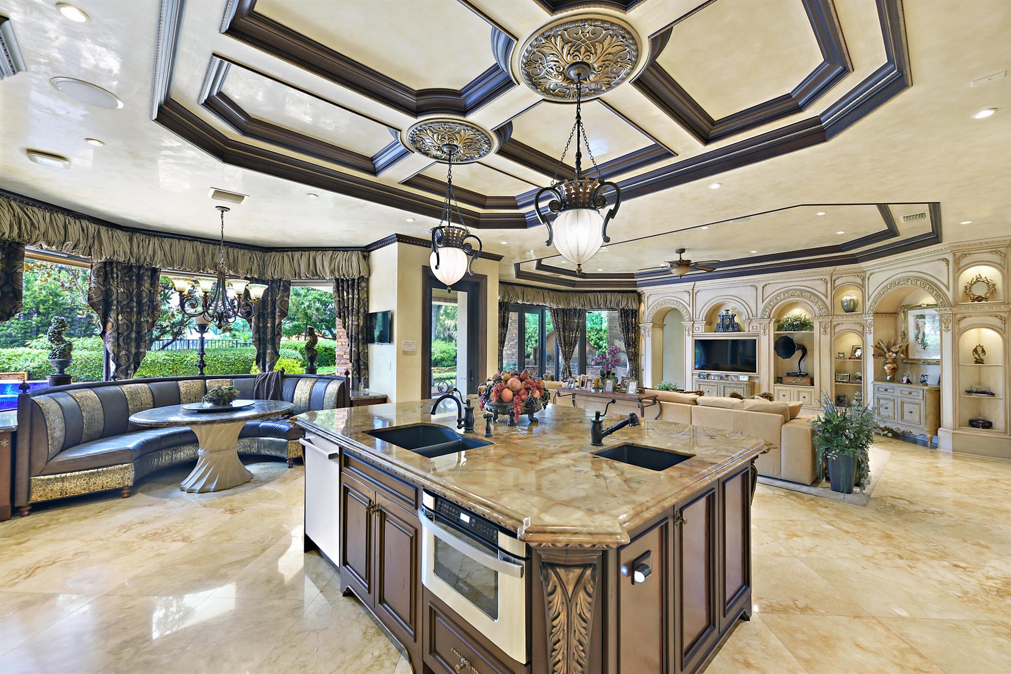 ST ANDREWS COUNTRY CLUB - Residential