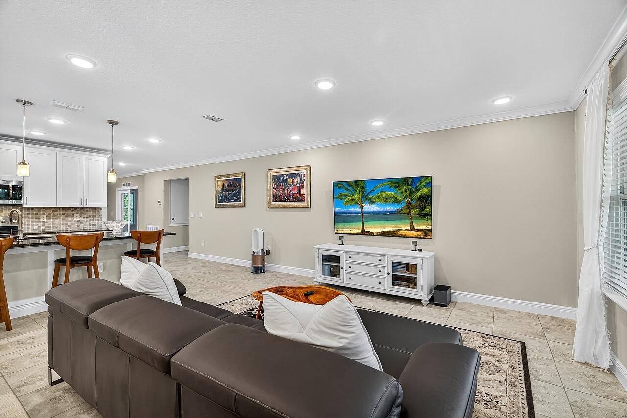 SEBASTIAN HIGHLANDS UNIT - Residential