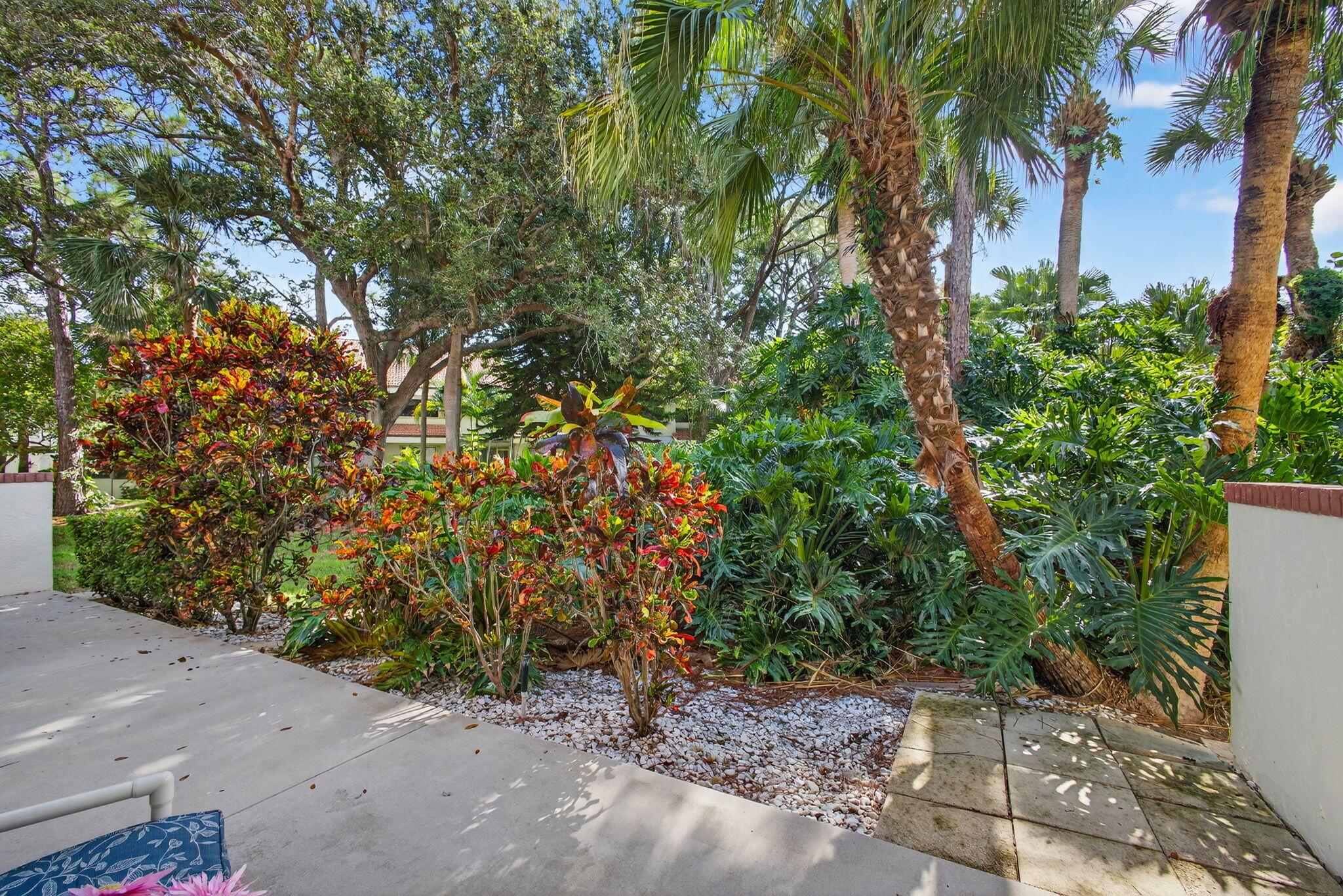SEA OATS OF JUNO BEACH CO - Residential