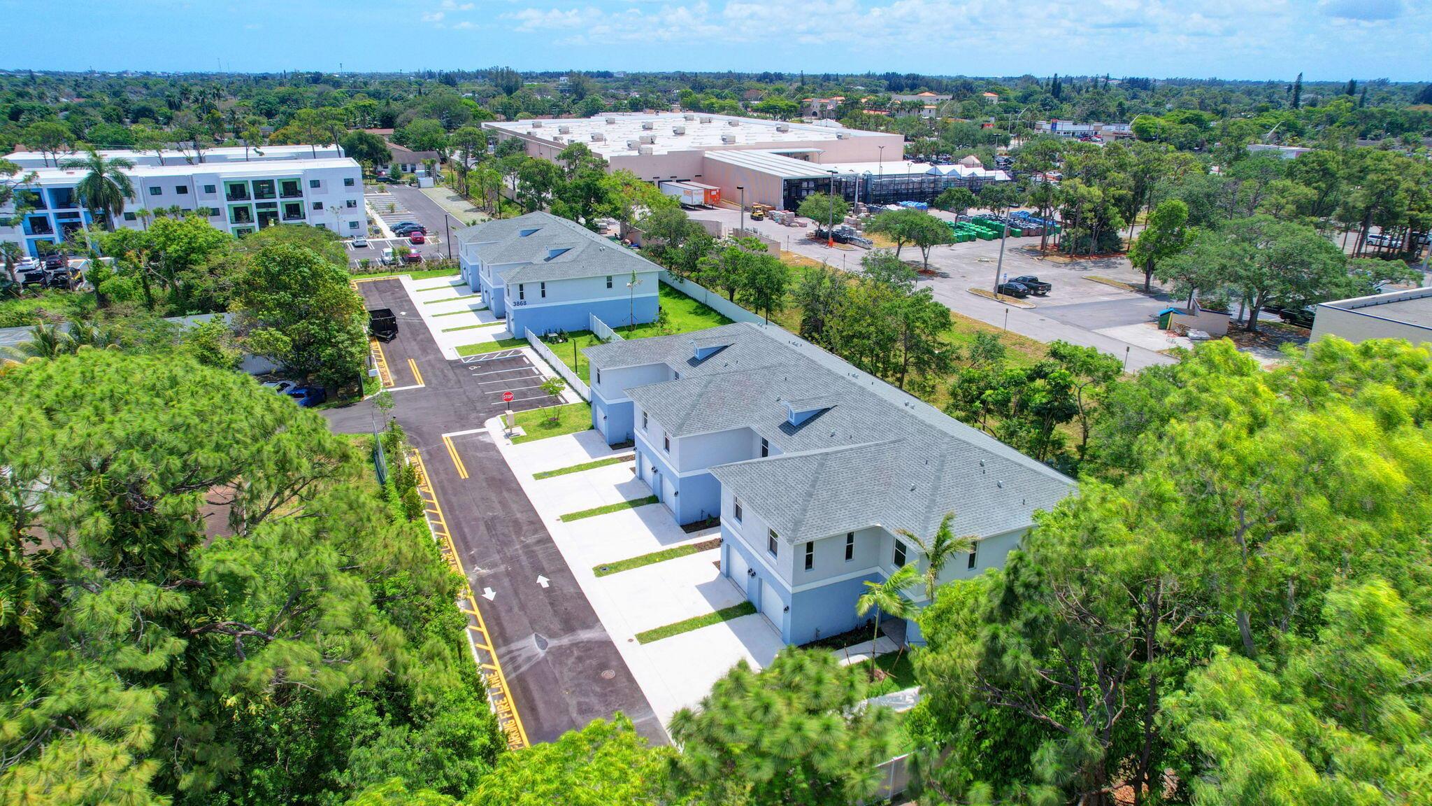 PATIO COURT TOWNHOMES - Residential Lease