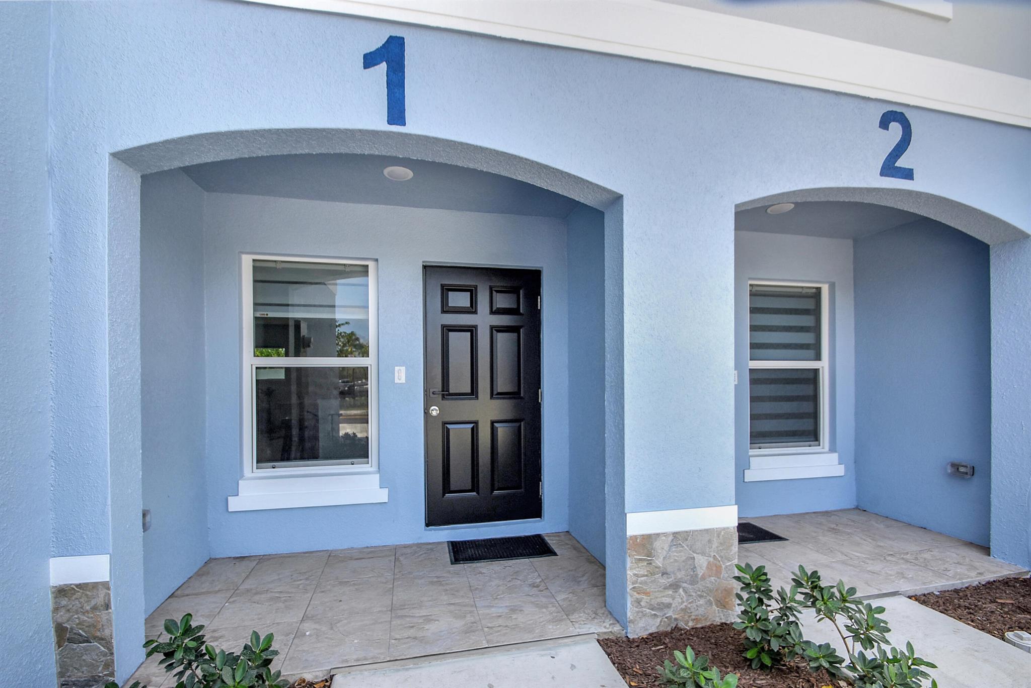 PATIO COURT TOWNHOMES - Residential Lease