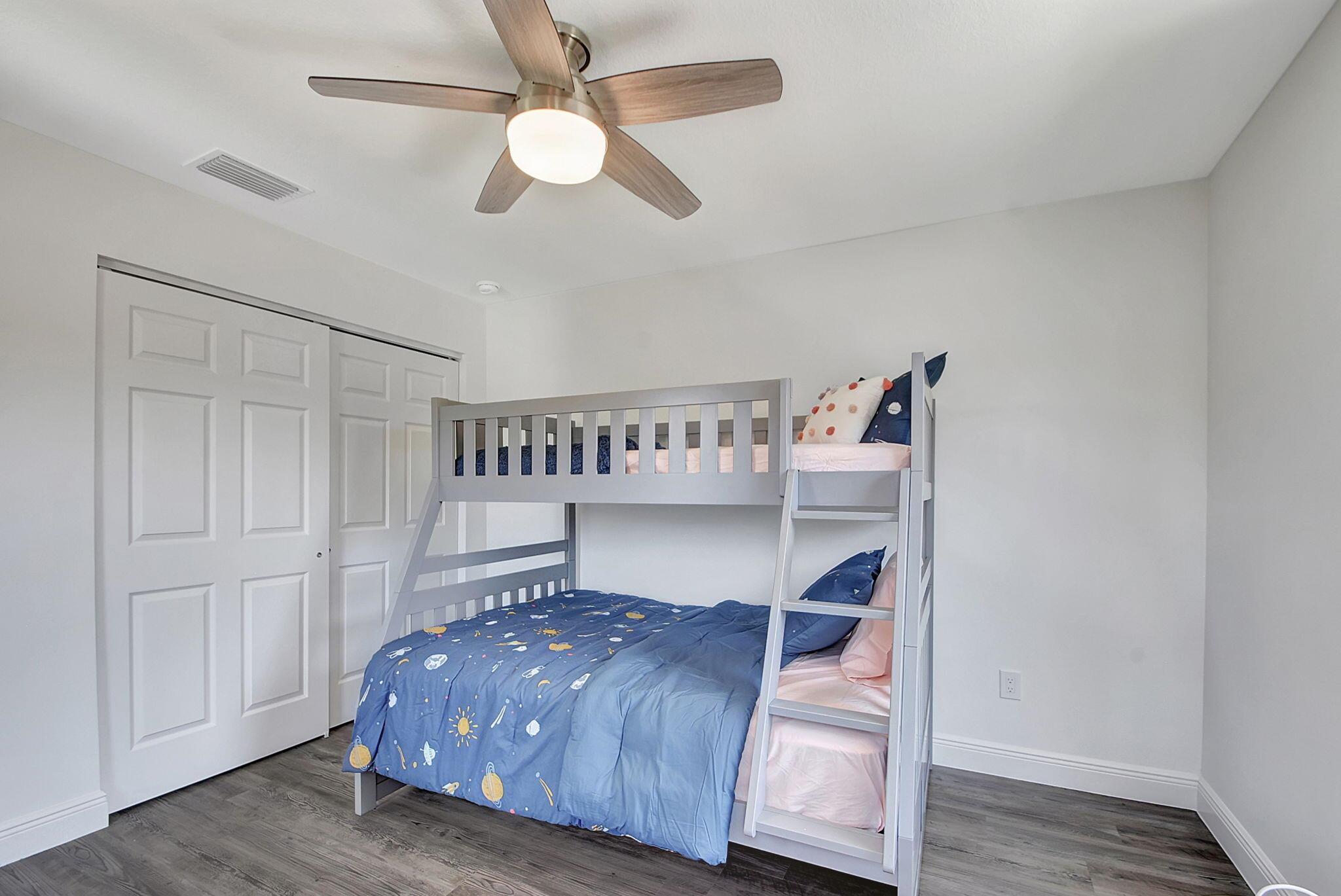 PATIO COURT TOWNHOMES - Residential Lease