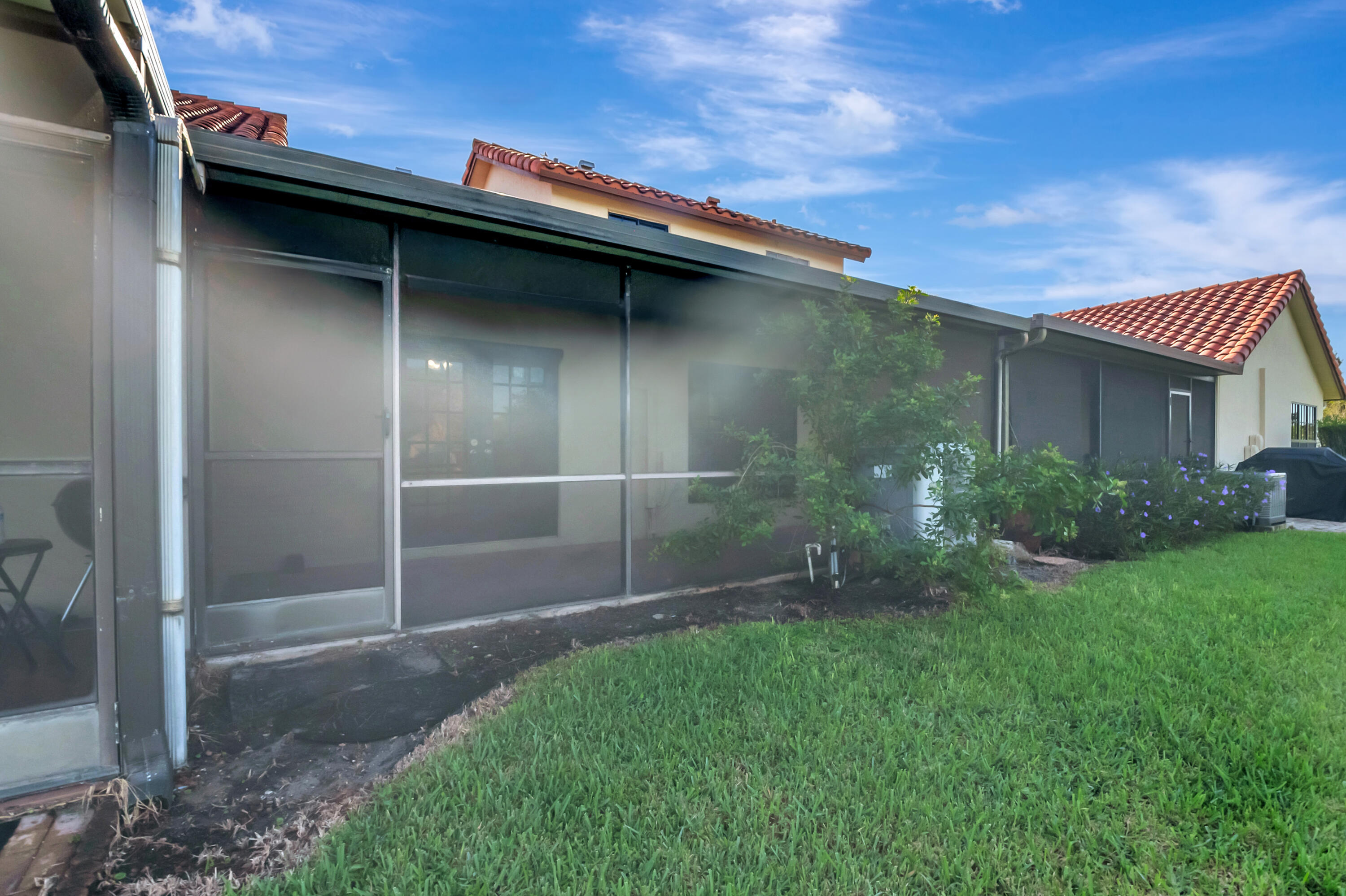 WOODSTREAM - Residential Lease