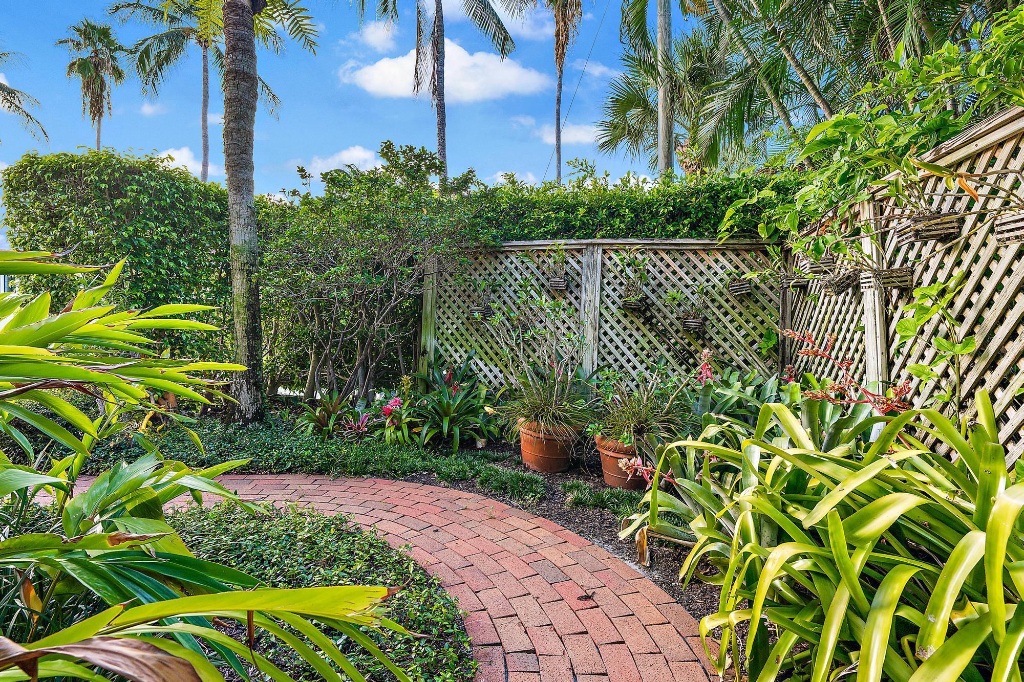 Ocean Park H W Robbins - Residential