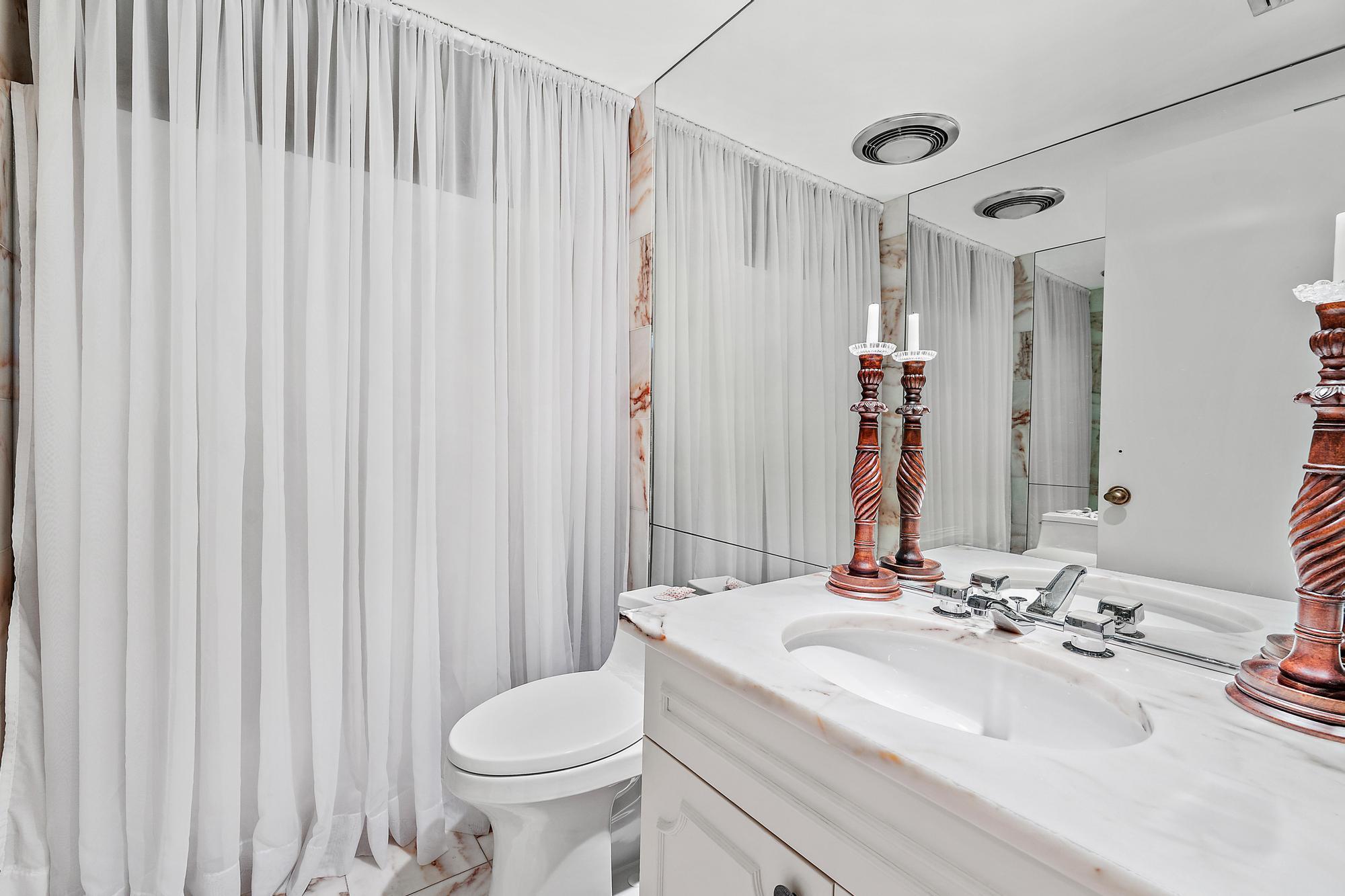 Ocean Park H W Robbins - Residential