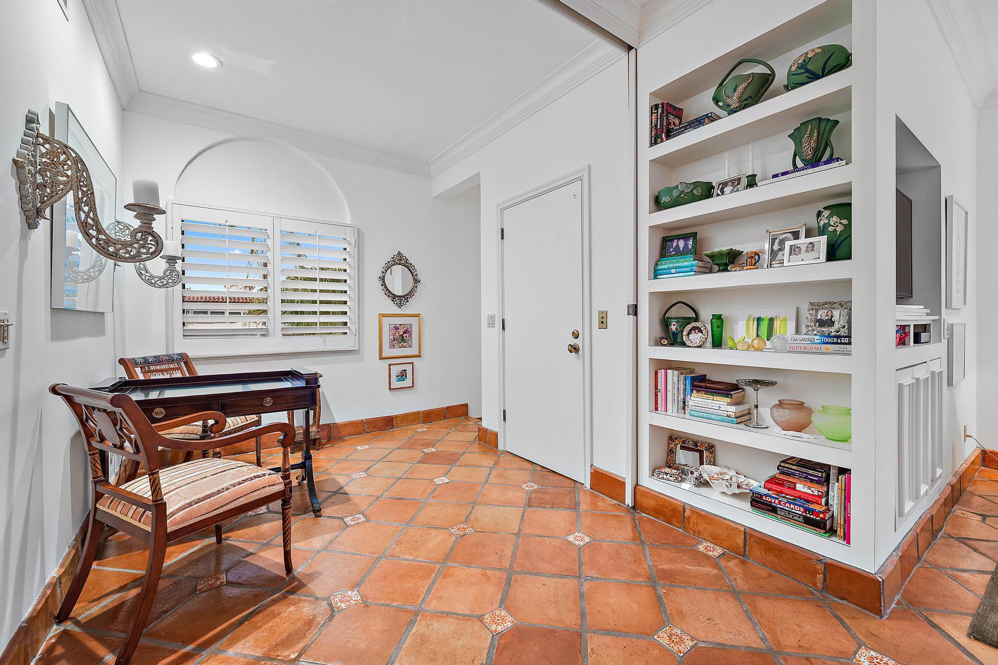 Ocean Park H W Robbins - Residential