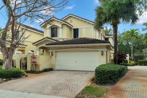 1529 Passion Vine Cir 3-4 Weston FL 33326