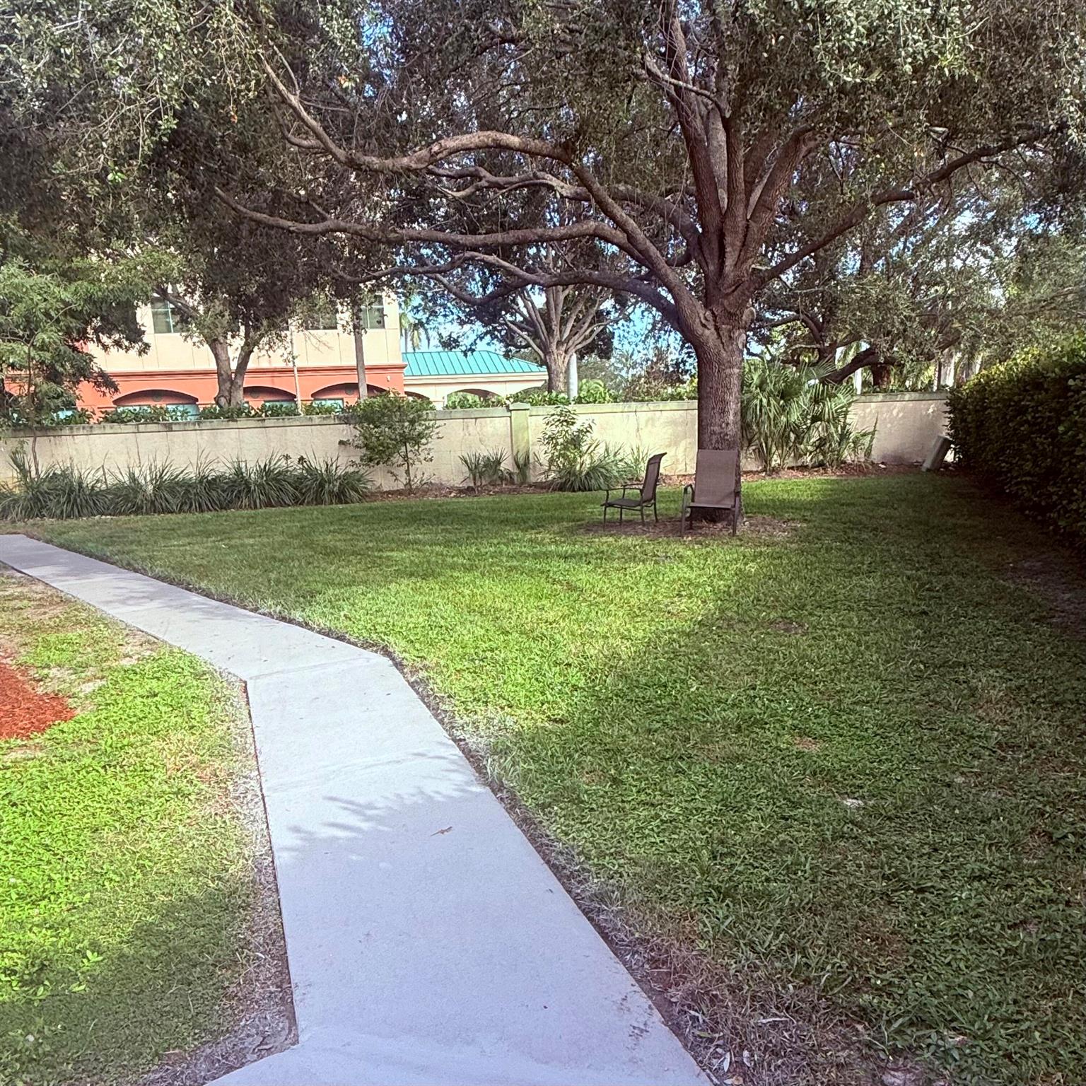 JUPITER LAKES VILLAS COND - Residential