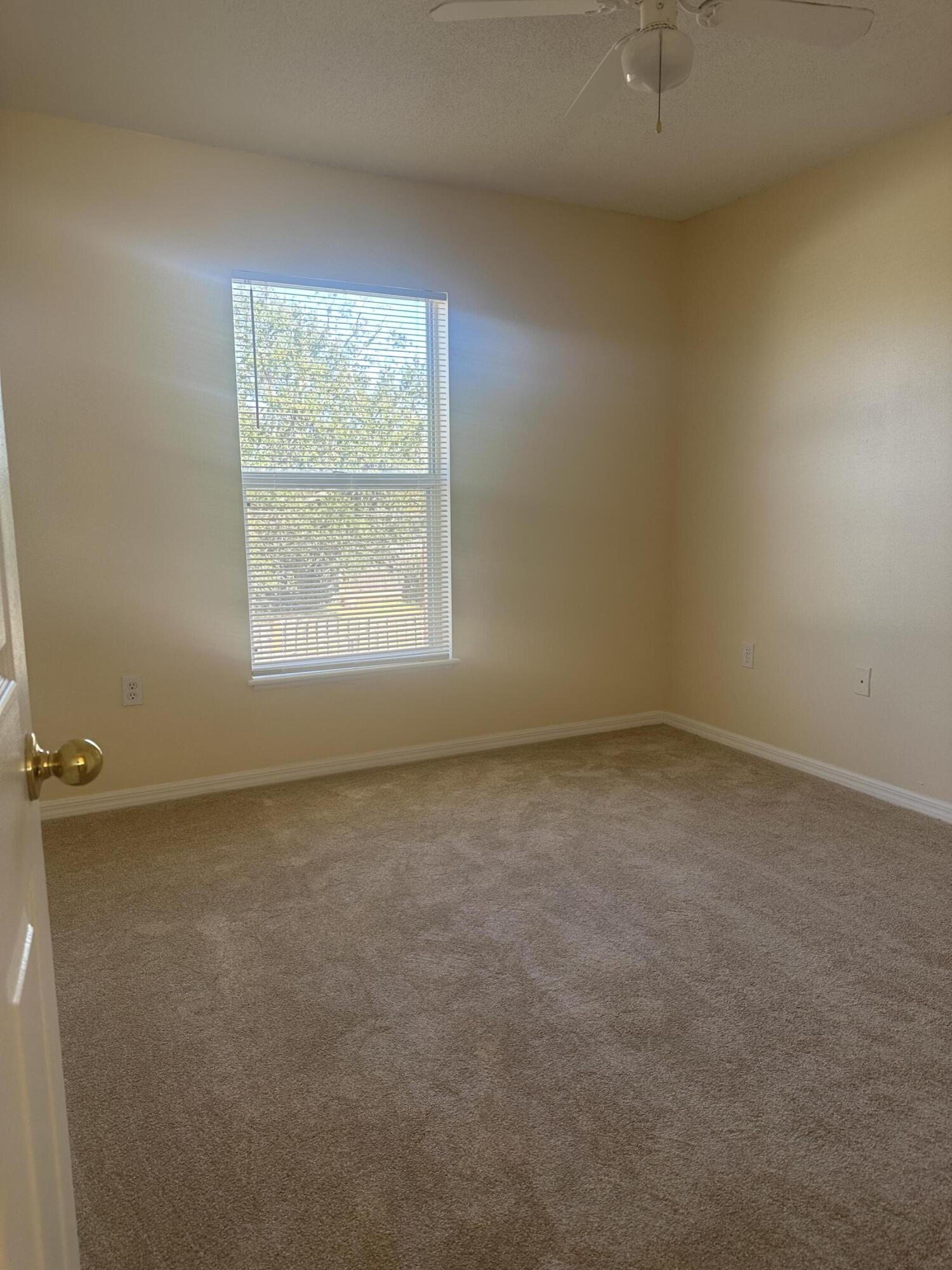 PORT ST LUCIE SECTION 13 - Residential Lease