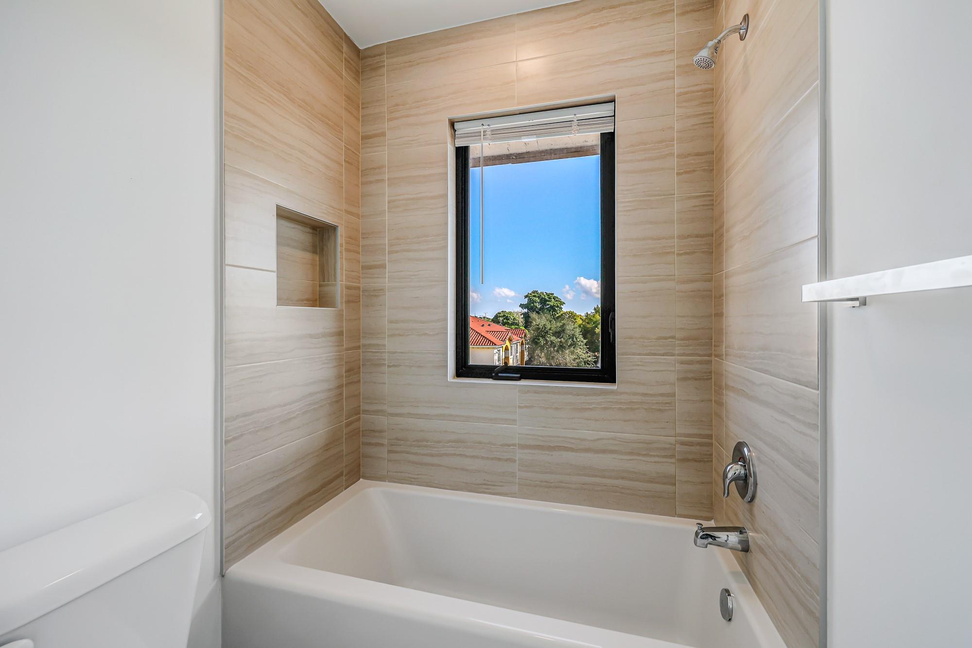 Oak Parc Villas - Residential