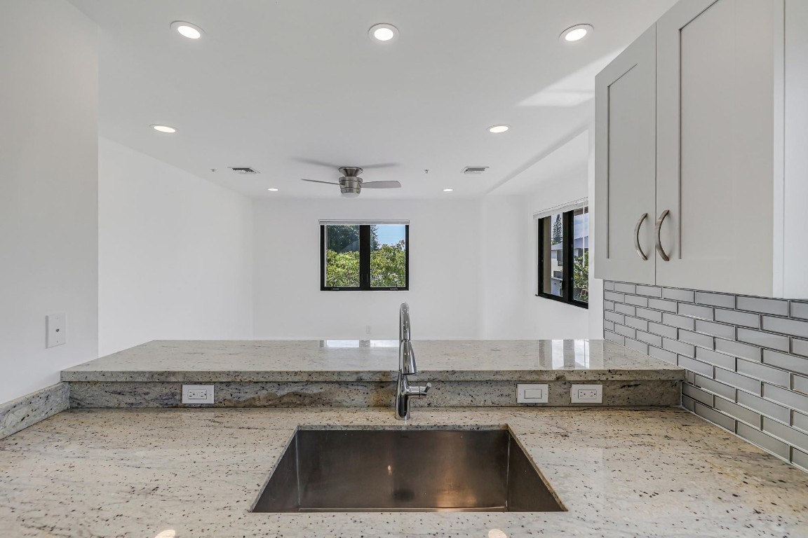 Oak Parc Villas - Residential