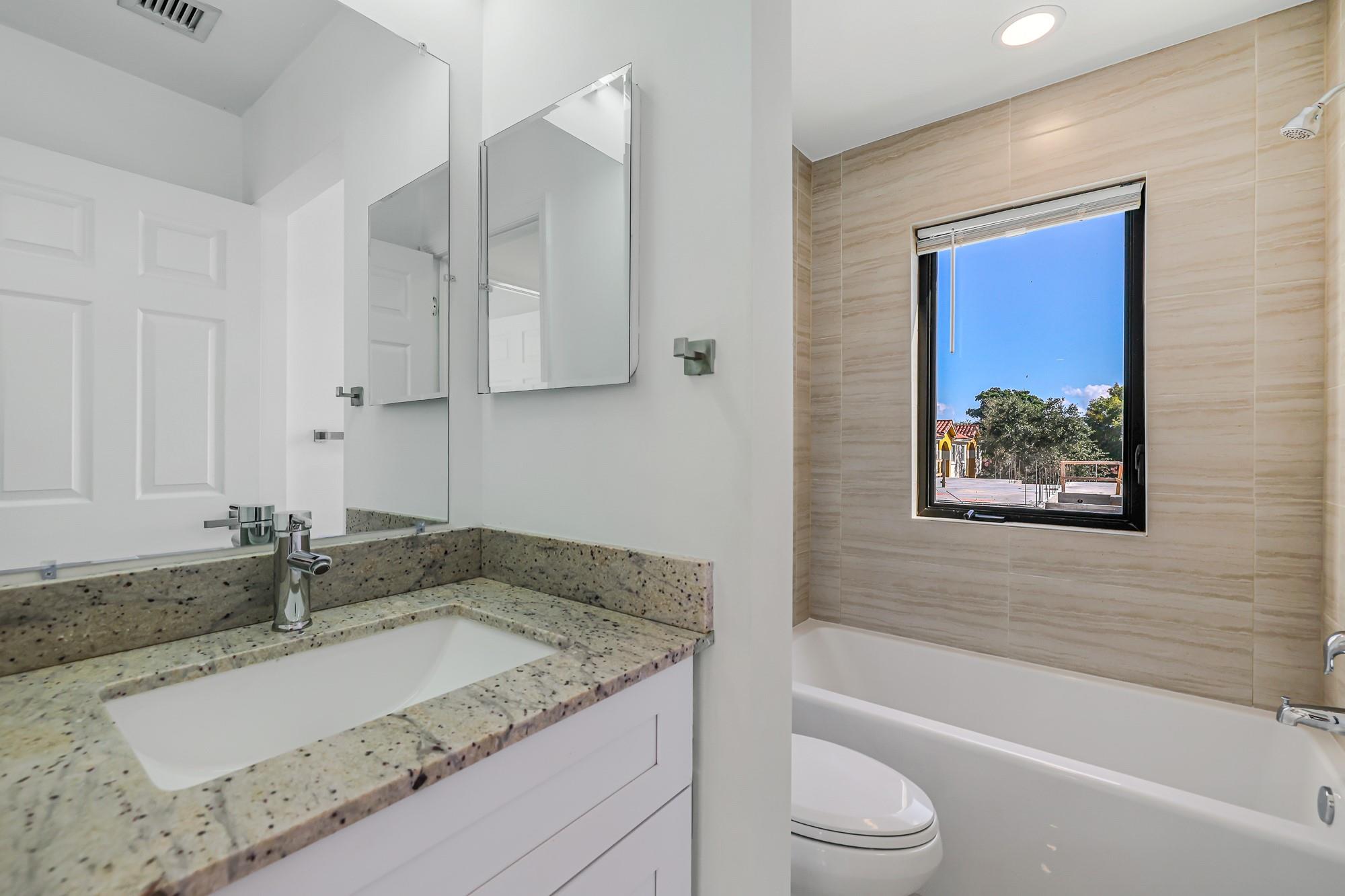 Oak Parc Villas - Residential