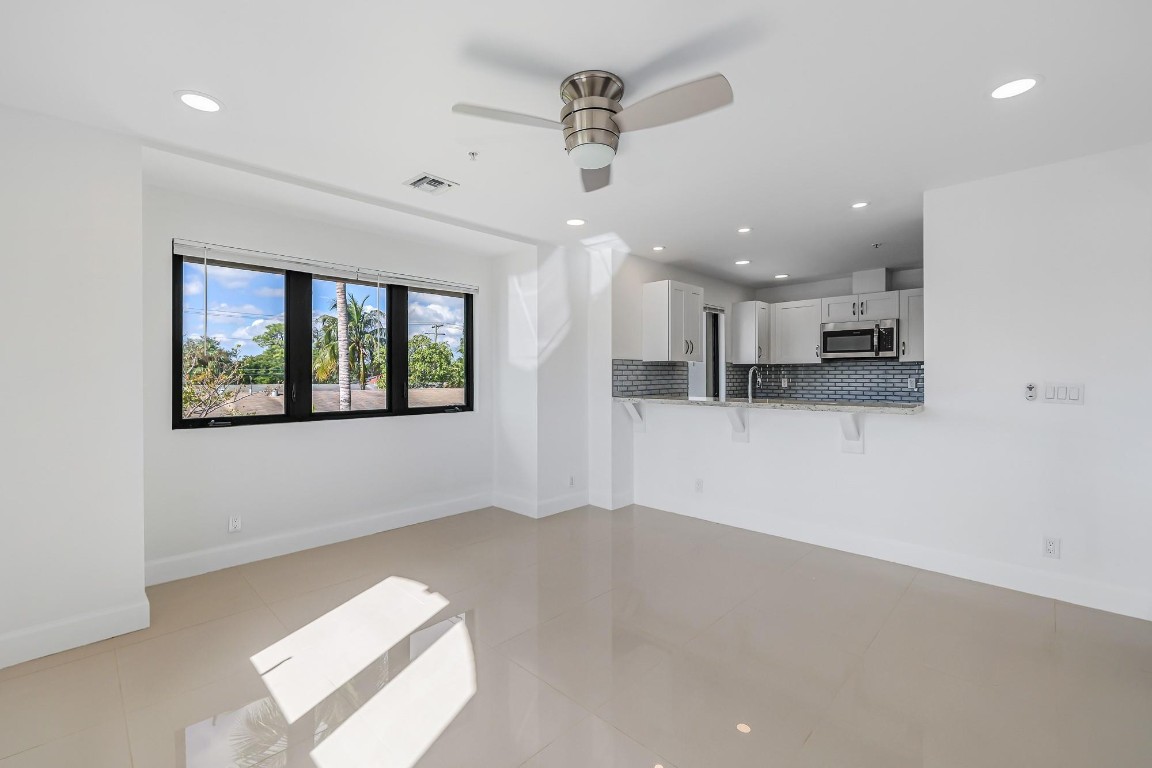 Oak Parc Villas - Residential