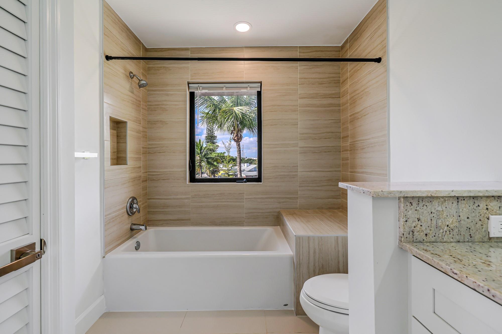 Oak Parc Villas - Residential