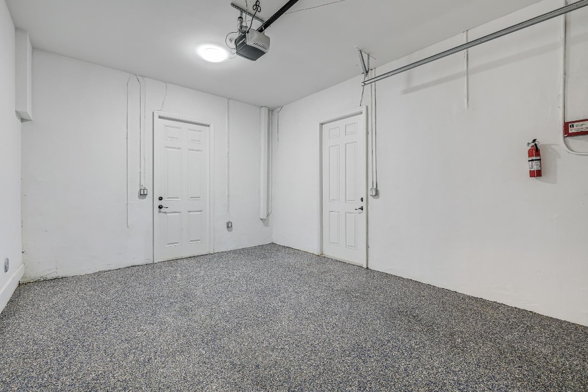 Oak Parc Villas - Residential