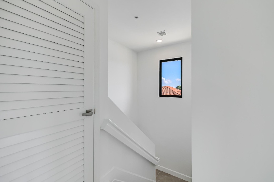 Oak Parc Villas - Residential