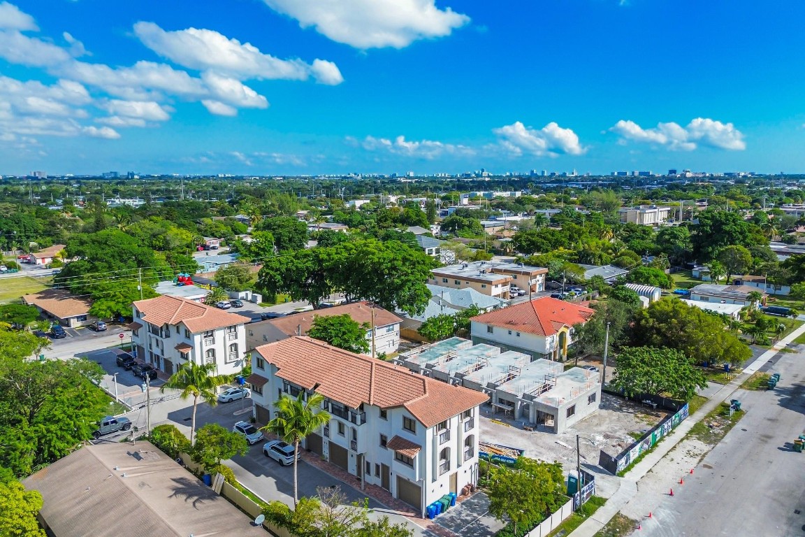 Oak Parc Villas - Residential