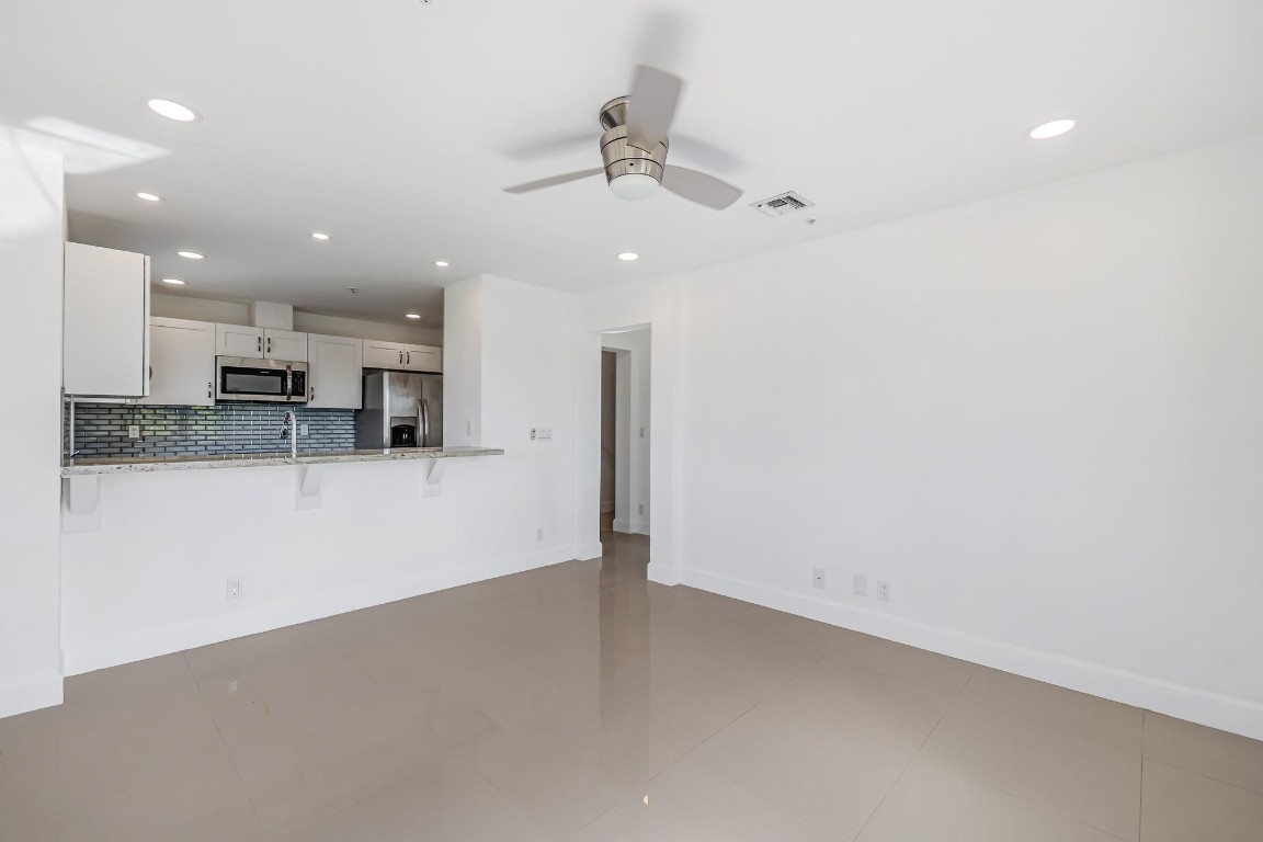 Oak Parc Villas - Residential