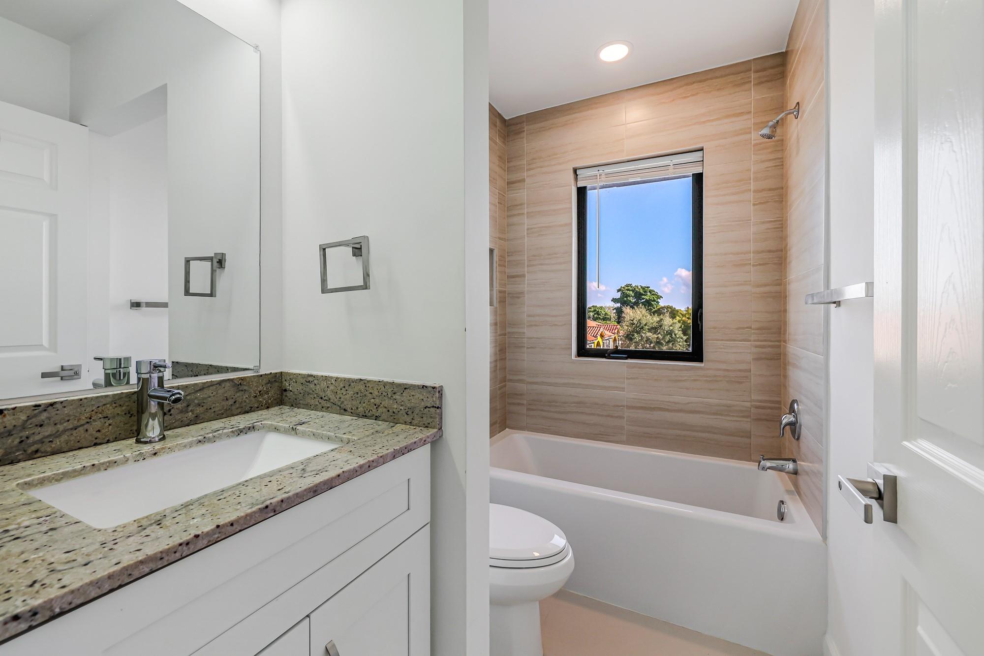 Oak Parc Villas - Residential