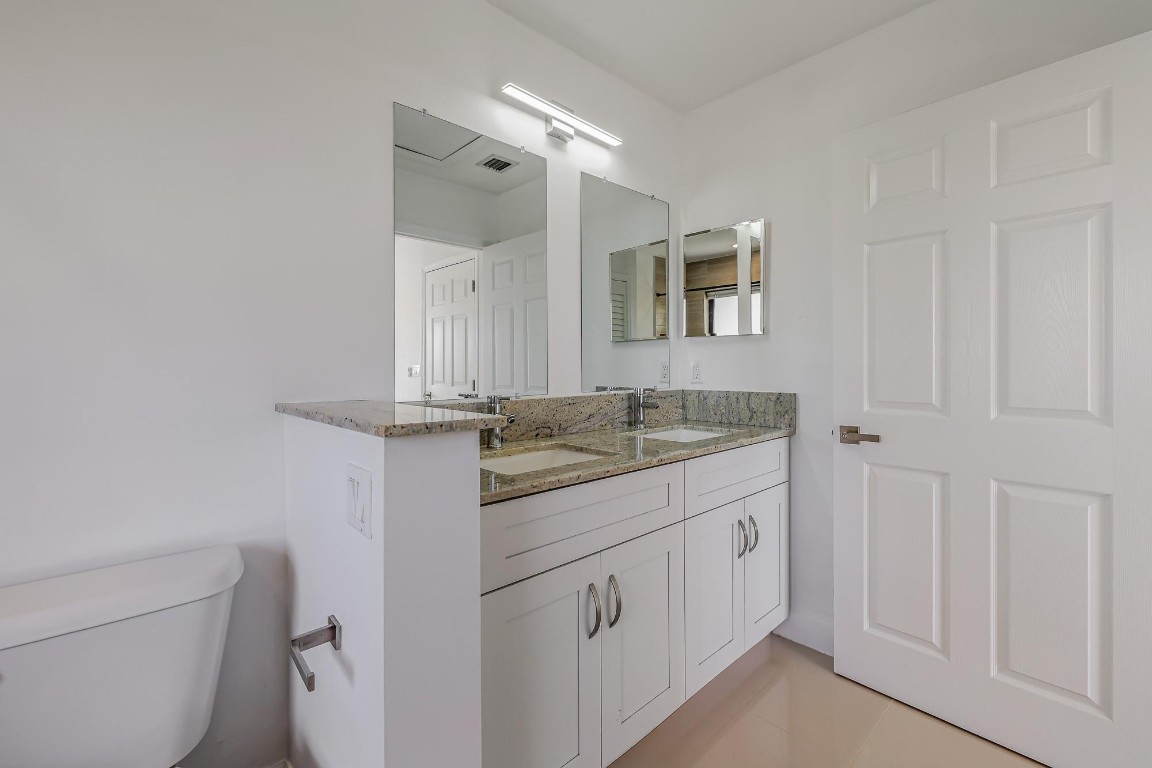 Oak Parc Villas - Residential