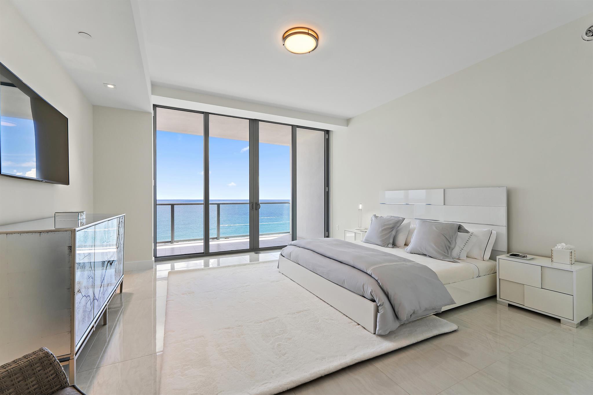 AMRIT OCEAN RESORT CONDO - Residential