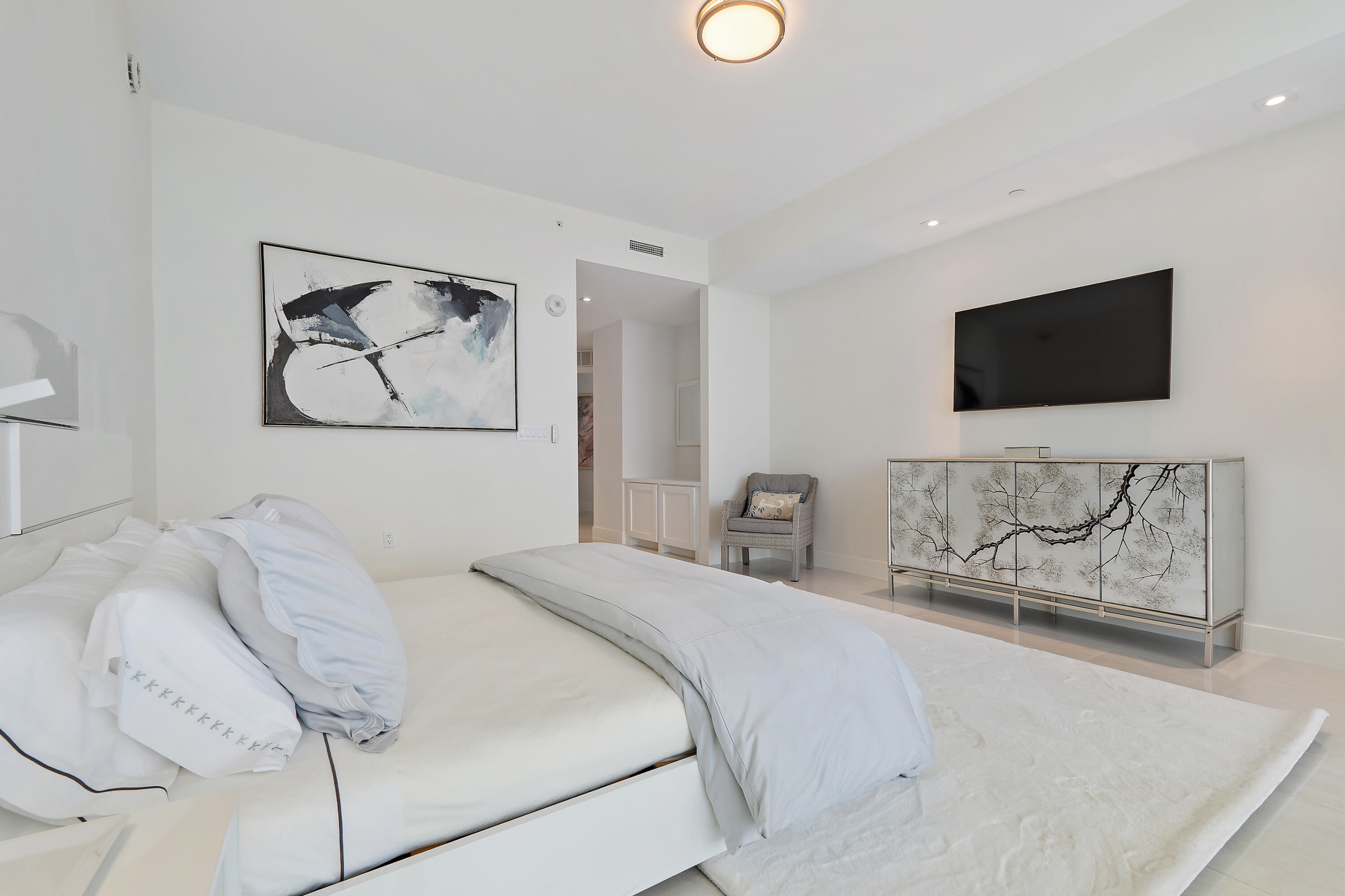 AMRIT OCEAN RESORT CONDO - Residential