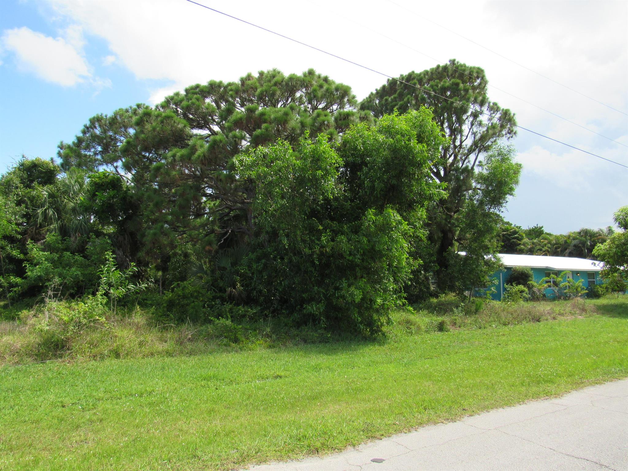 2678 SE Ibis Avenue, Port St Lucie, FL, 34952/$164,900 3 2678 SE Ibis Avenue
