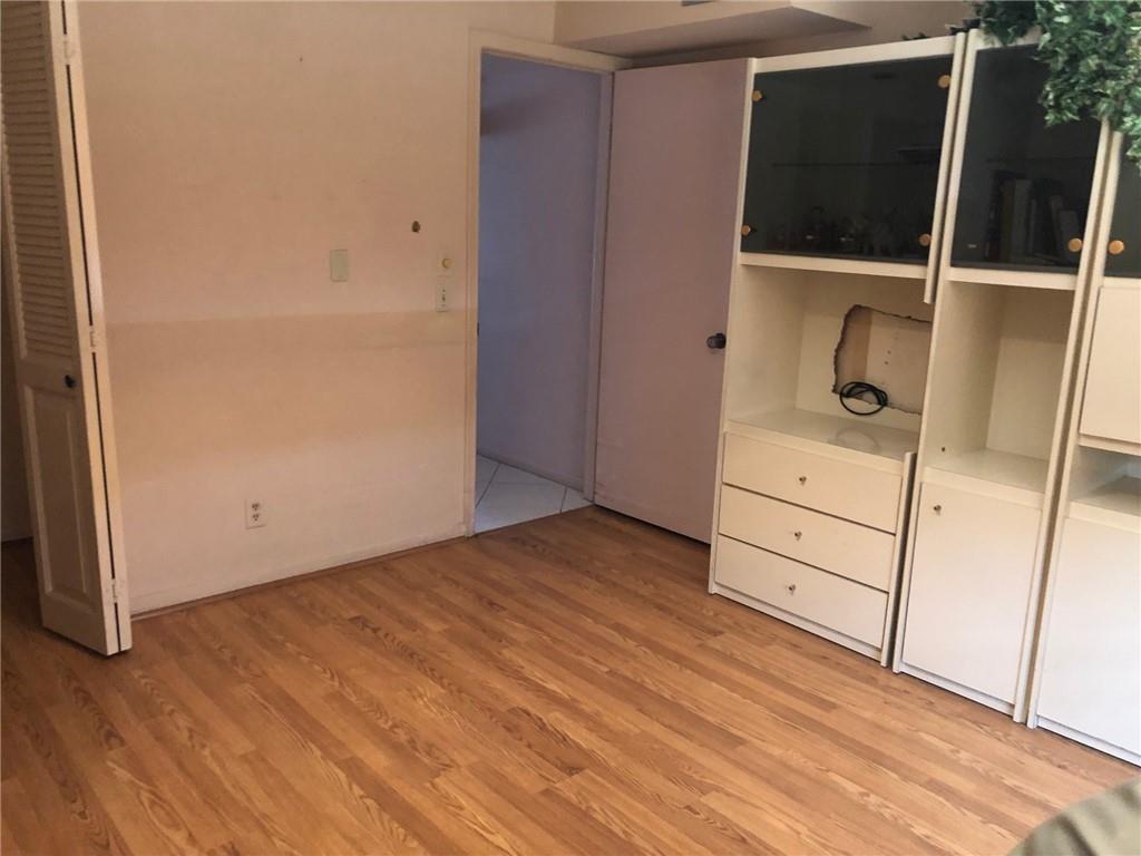 WYNMOOR-VILLAGE - Residential