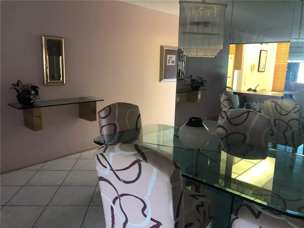 WYNMOOR-VILLAGE - Residential