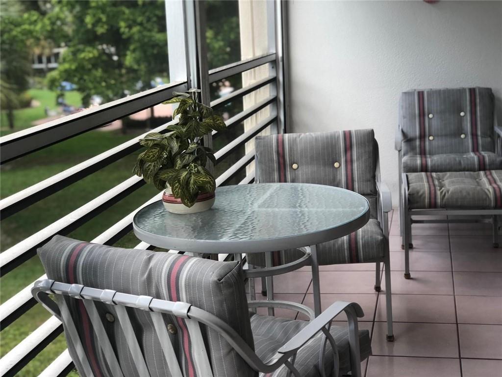 WYNMOOR-VILLAGE - Residential