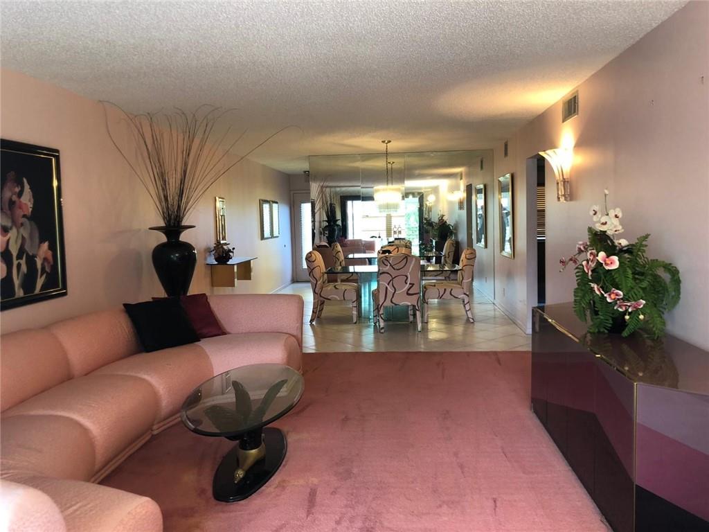 WYNMOOR-VILLAGE - Residential