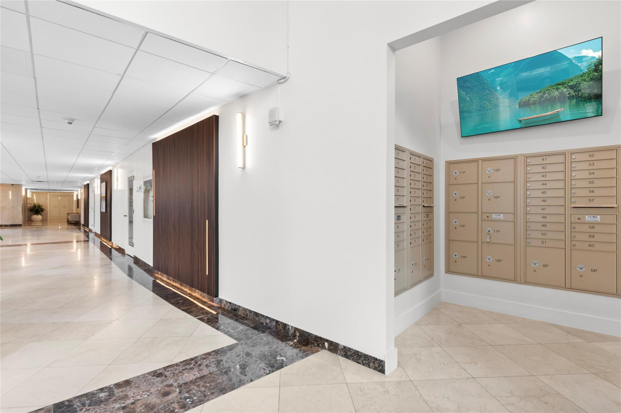 THE GALLEON - Residential