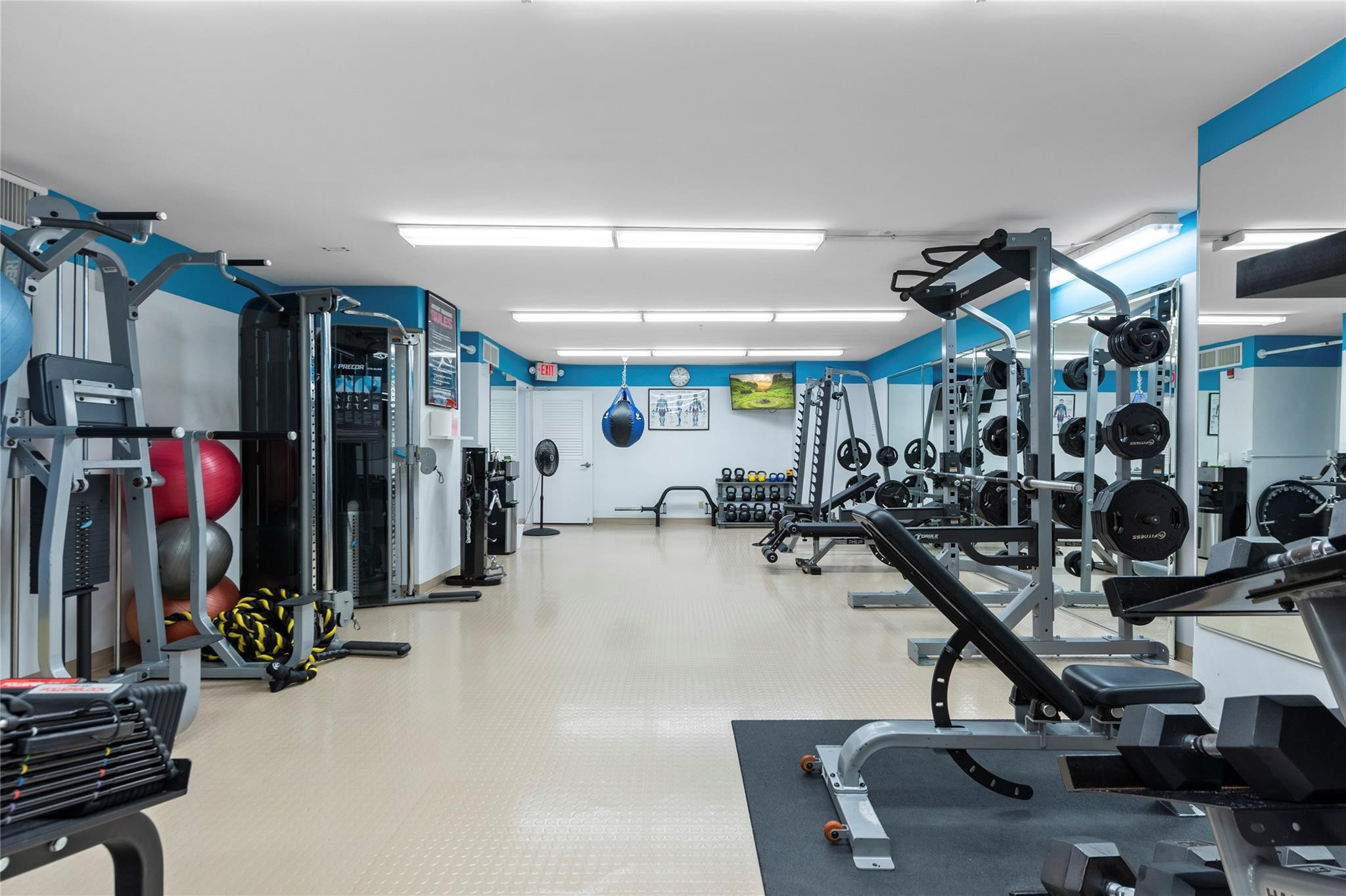 THE GALLEON - Residential