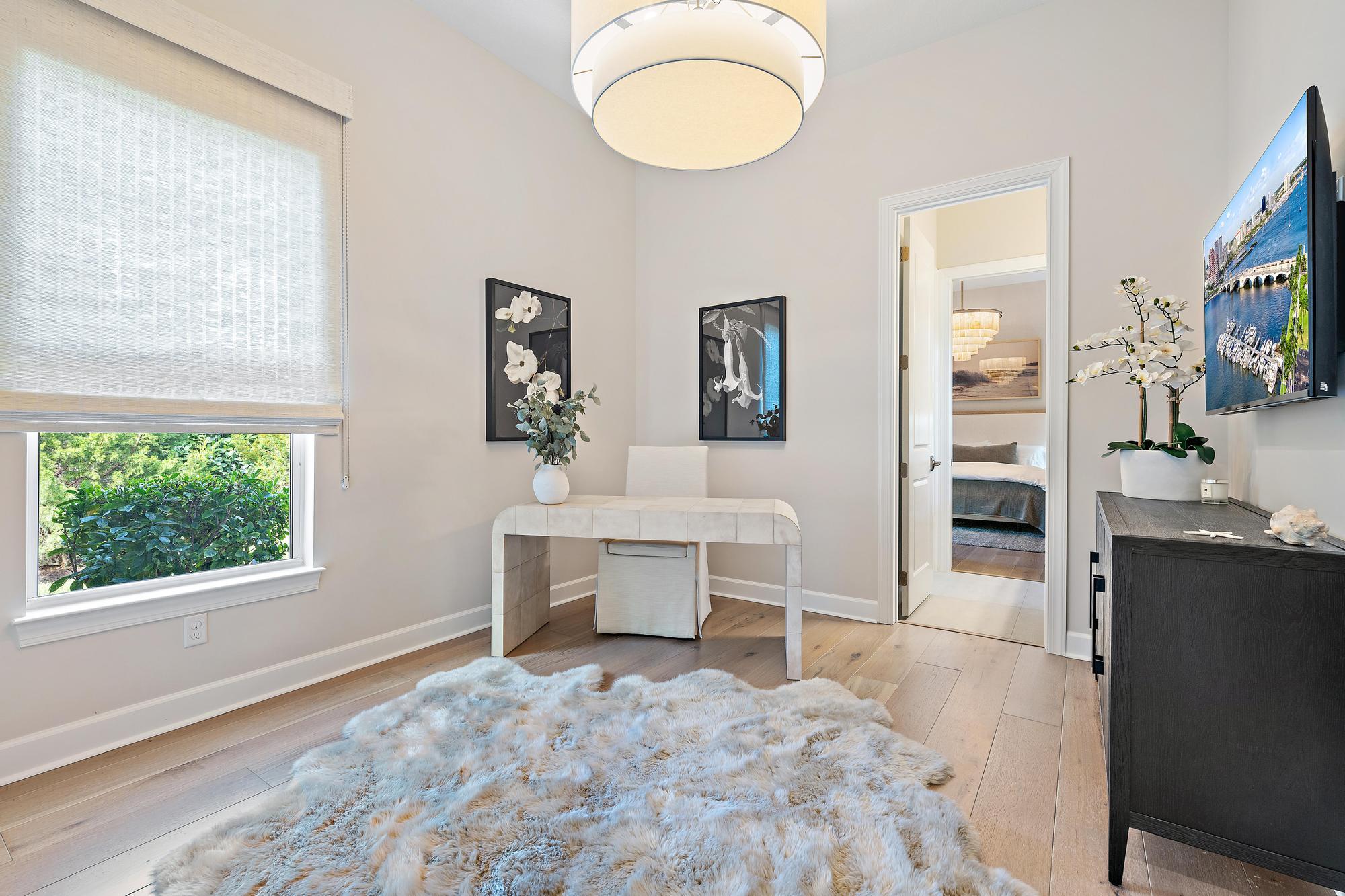 BRIDGEWATER - Residential