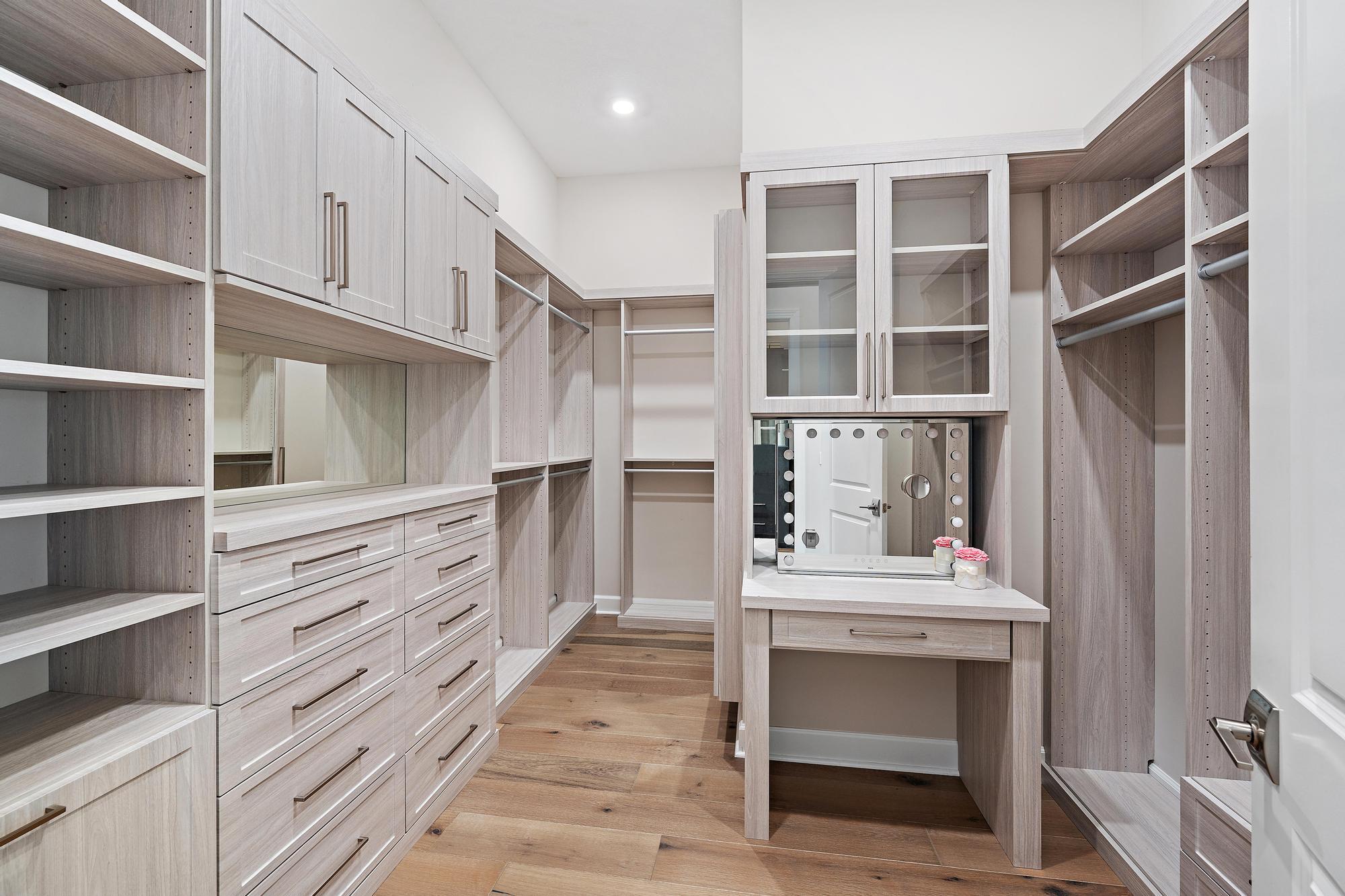 BRIDGEWATER - Residential