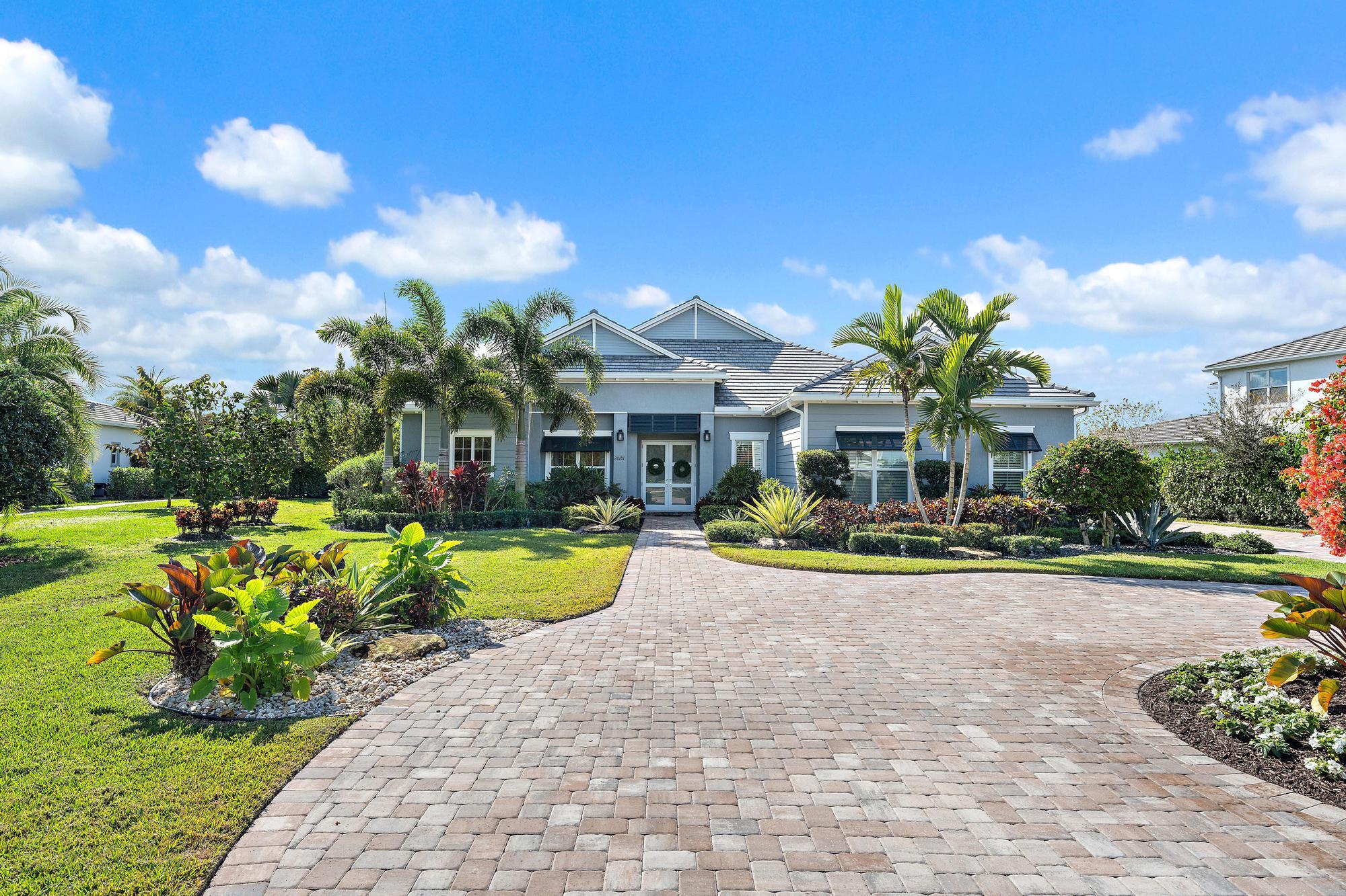 20181 SE Bridgewater Drive