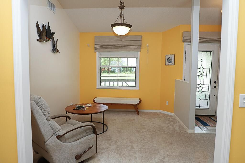 Photo of 500 39th Court SW, Vero Beach, FL 32968 (MLS # R11122178)