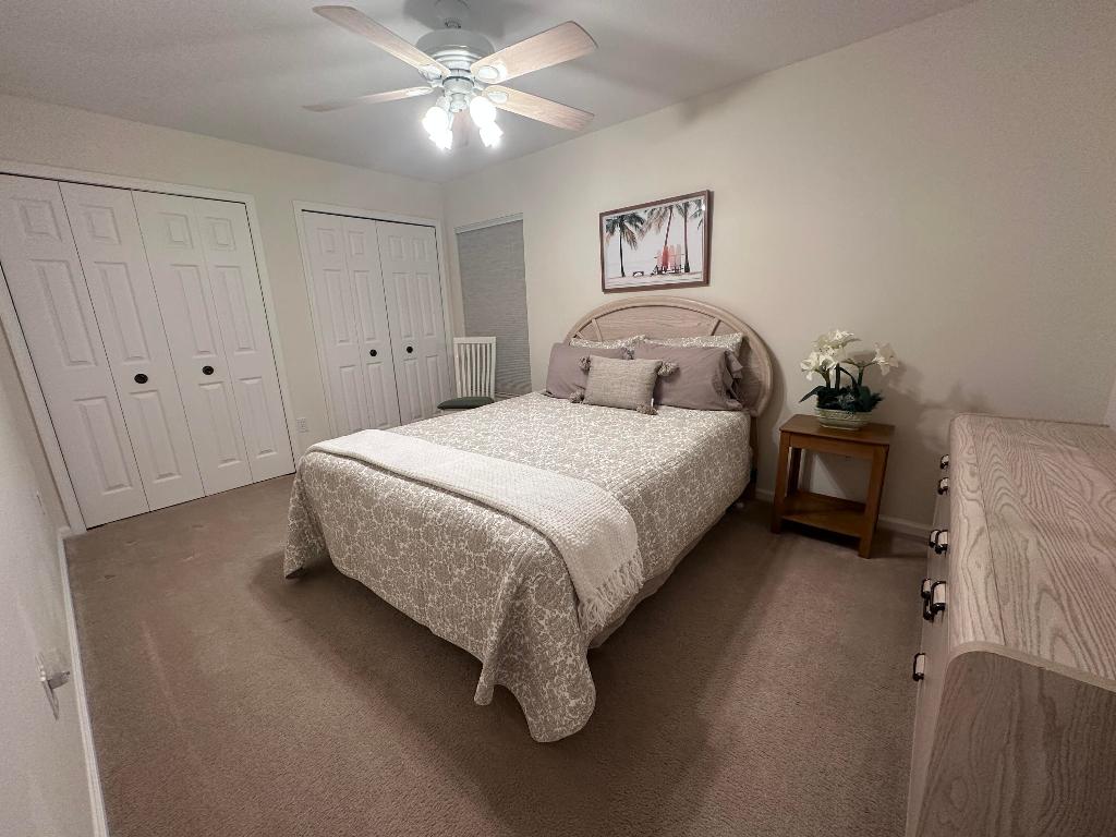 YACHT HARBOR MANOR - Residential Lease