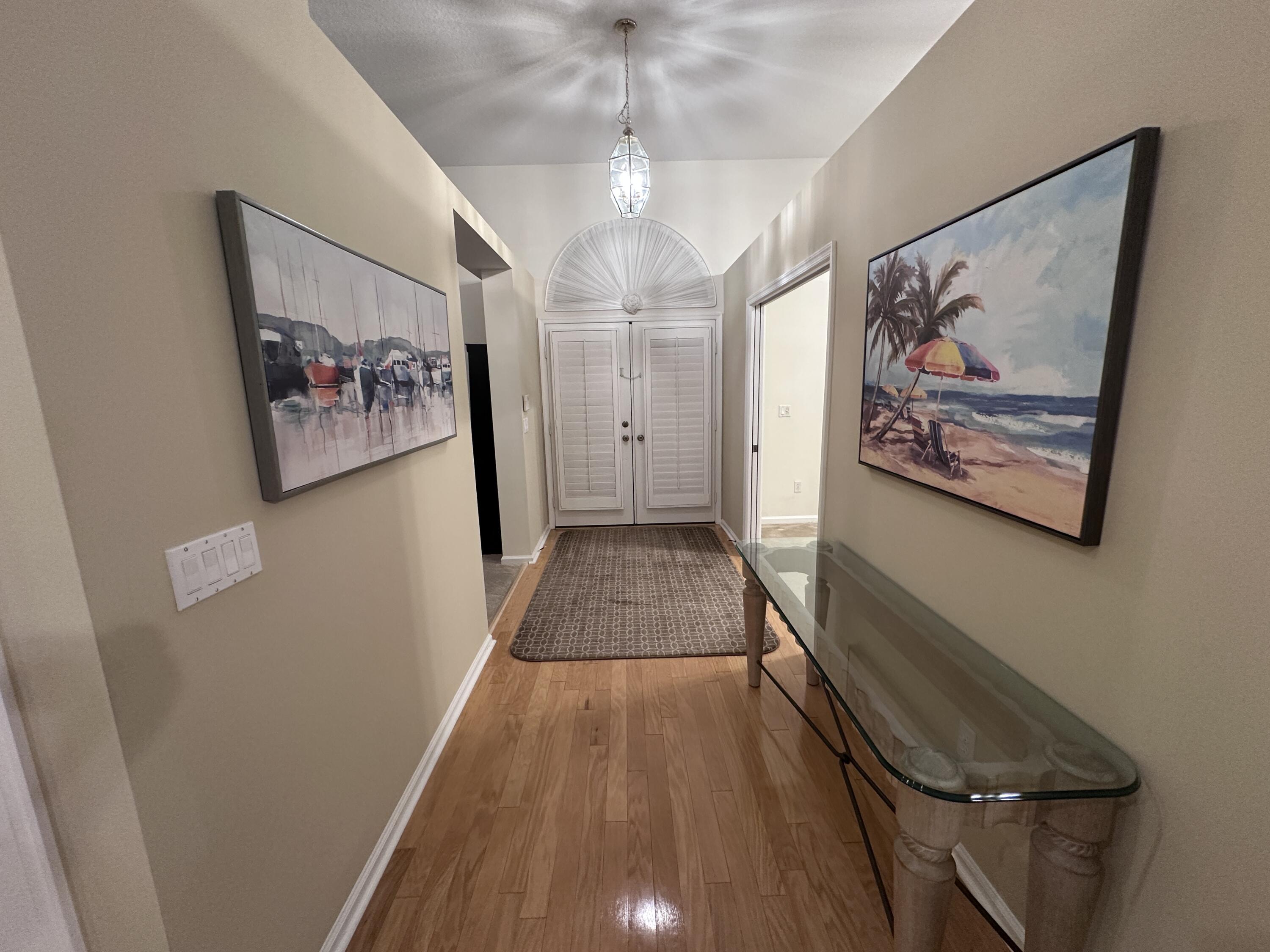 YACHT HARBOR MANOR - Residential Lease