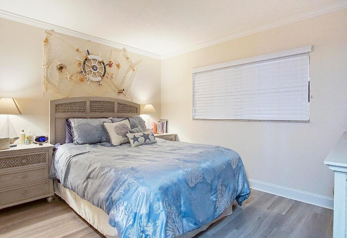 OCEANRISE CONDOMINIUM - Residential