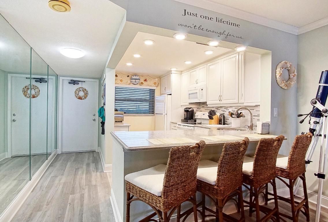 OCEANRISE CONDOMINIUM - Residential