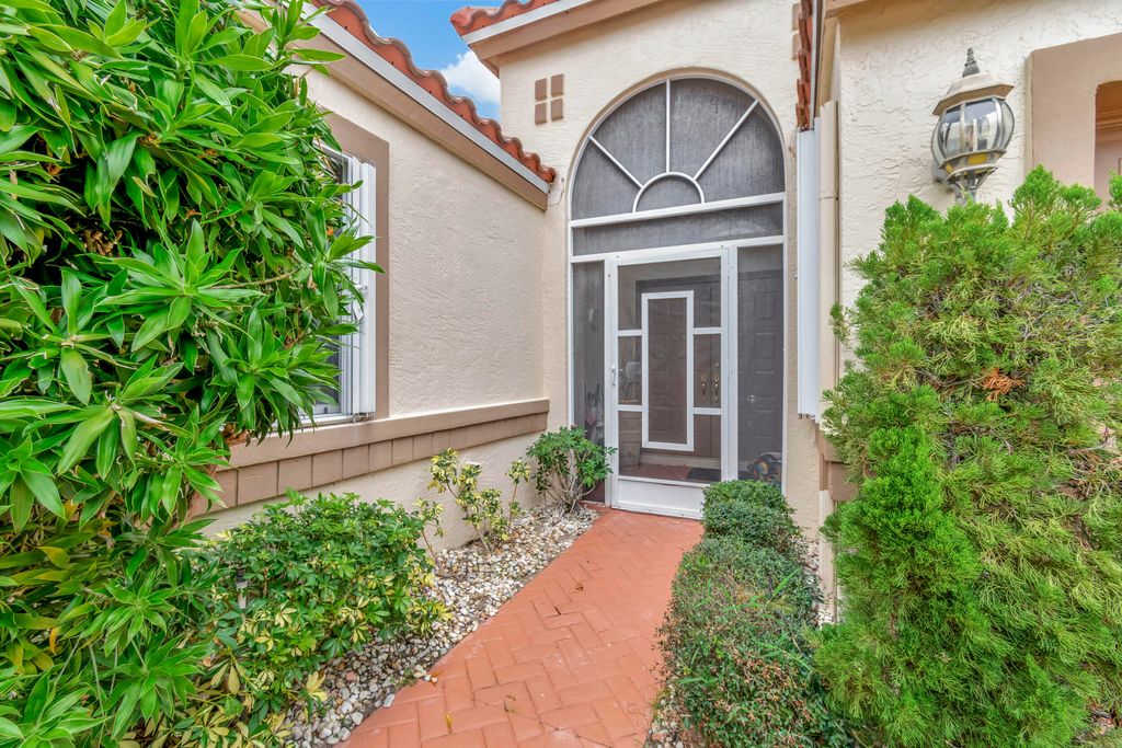 Photo of 10870 Crystal Key Lane, Boynton Beach, FL 33437 (MLS # R10943816)