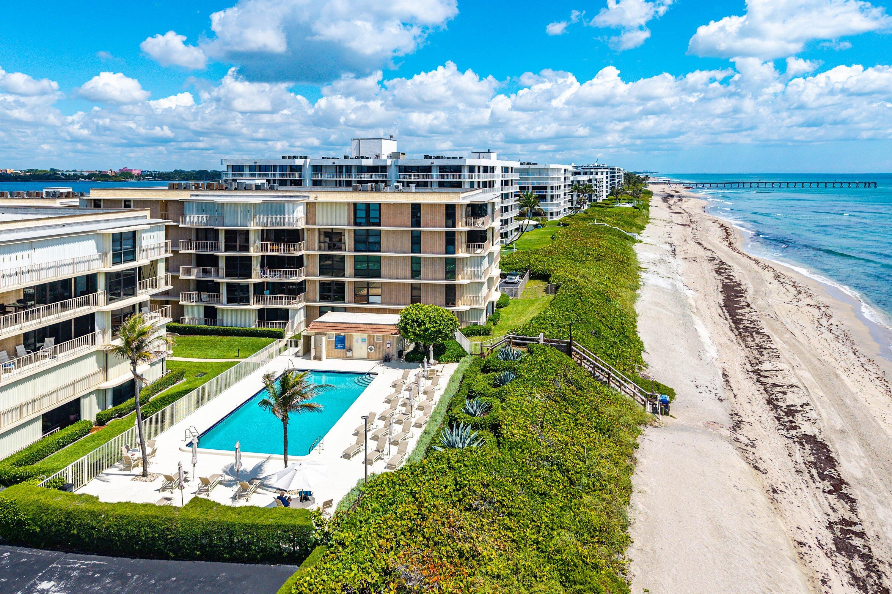 THIRTY TWO HUNDRED CONDO - Residential